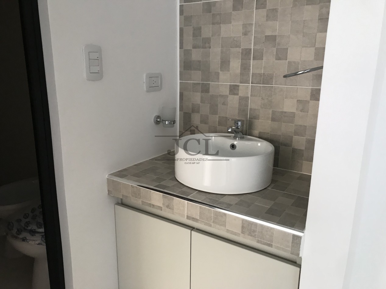 VENTA DEPARTAMENTO MACROCENTRO