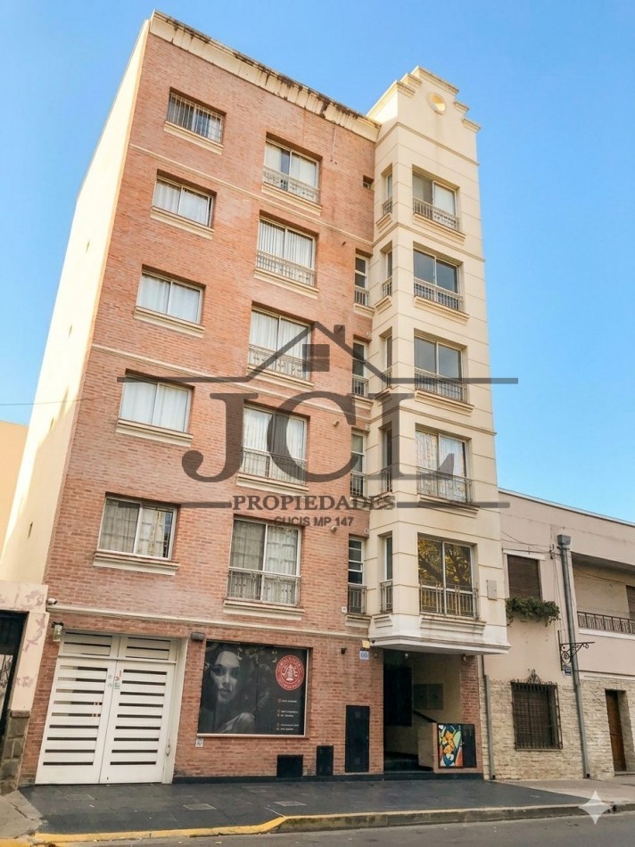 VENTA DEPARTAMENTO JURAMENTO AL 400