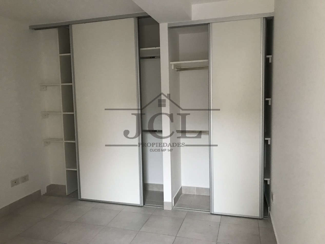 VENTA DEPARTAMENTO ALSINA AL 300