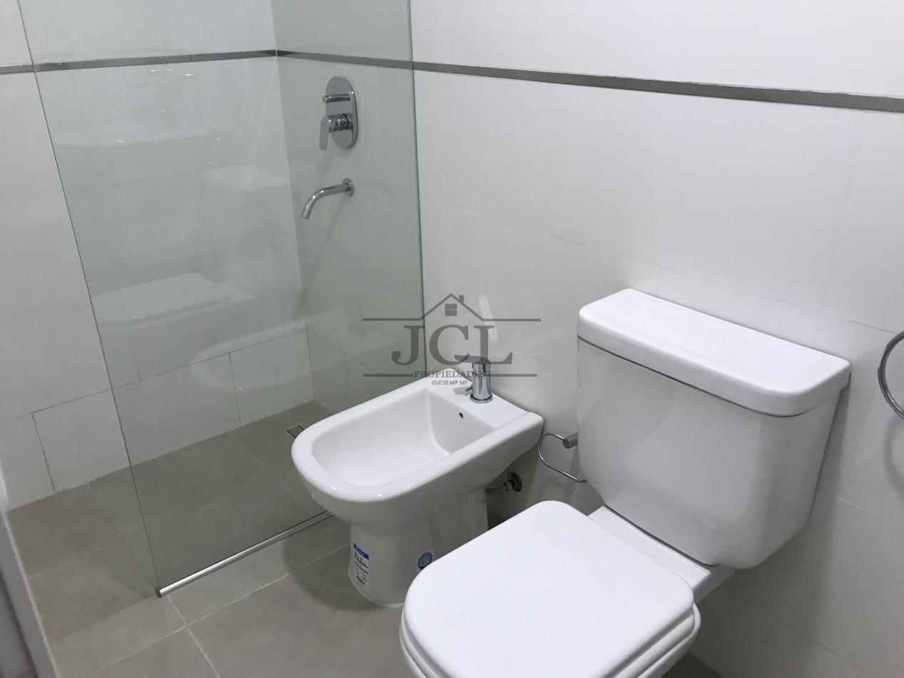 VENTA DEPARTAMENTO MACROCENTRO