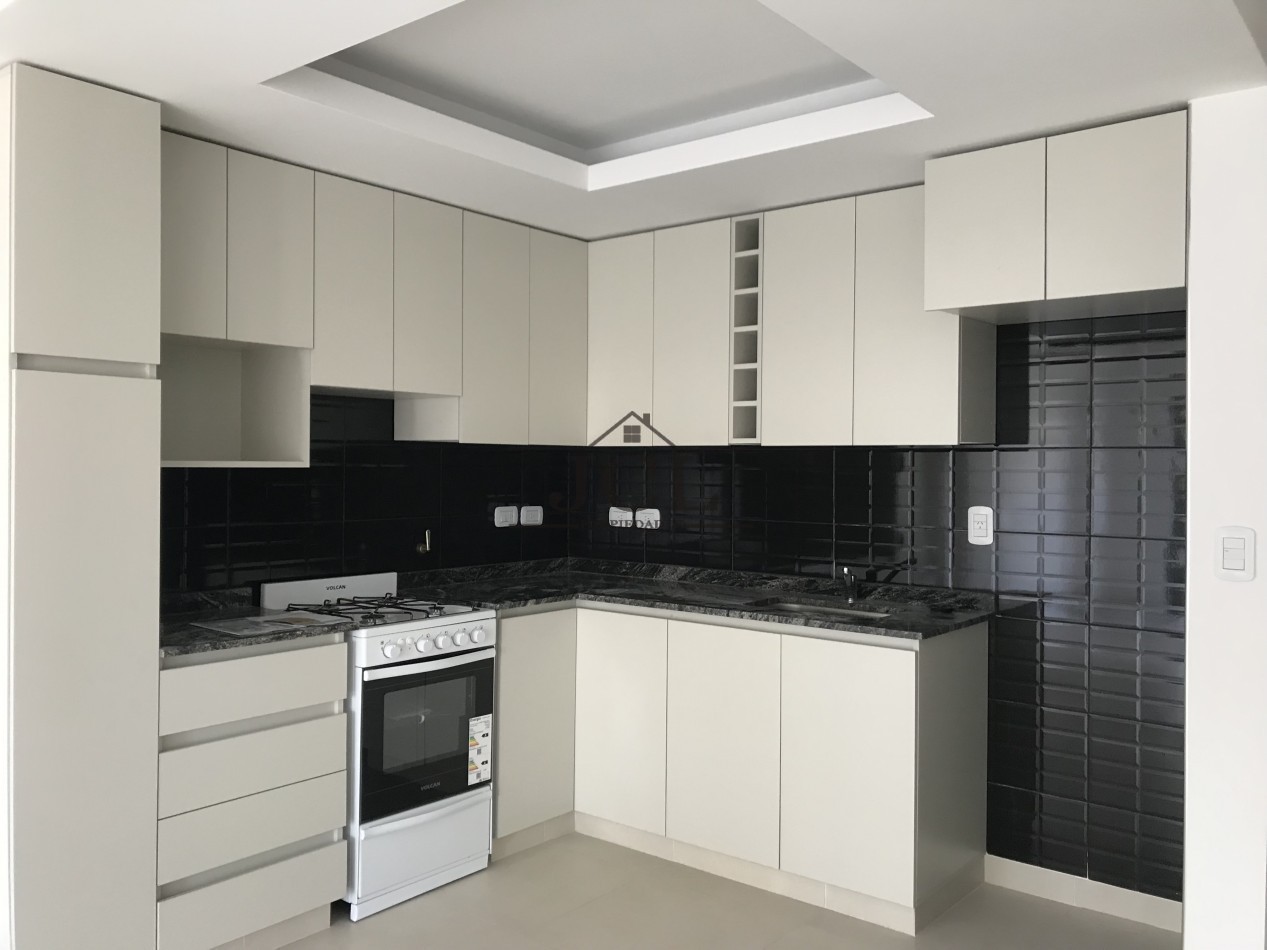 VENTA DEPARTAMENTO MACROCENTRO 
