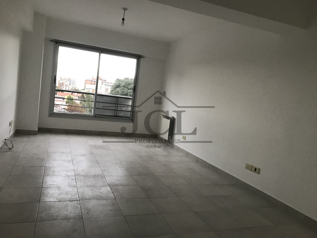 VENTA DEPARTAMENTO ALSINA AL 300