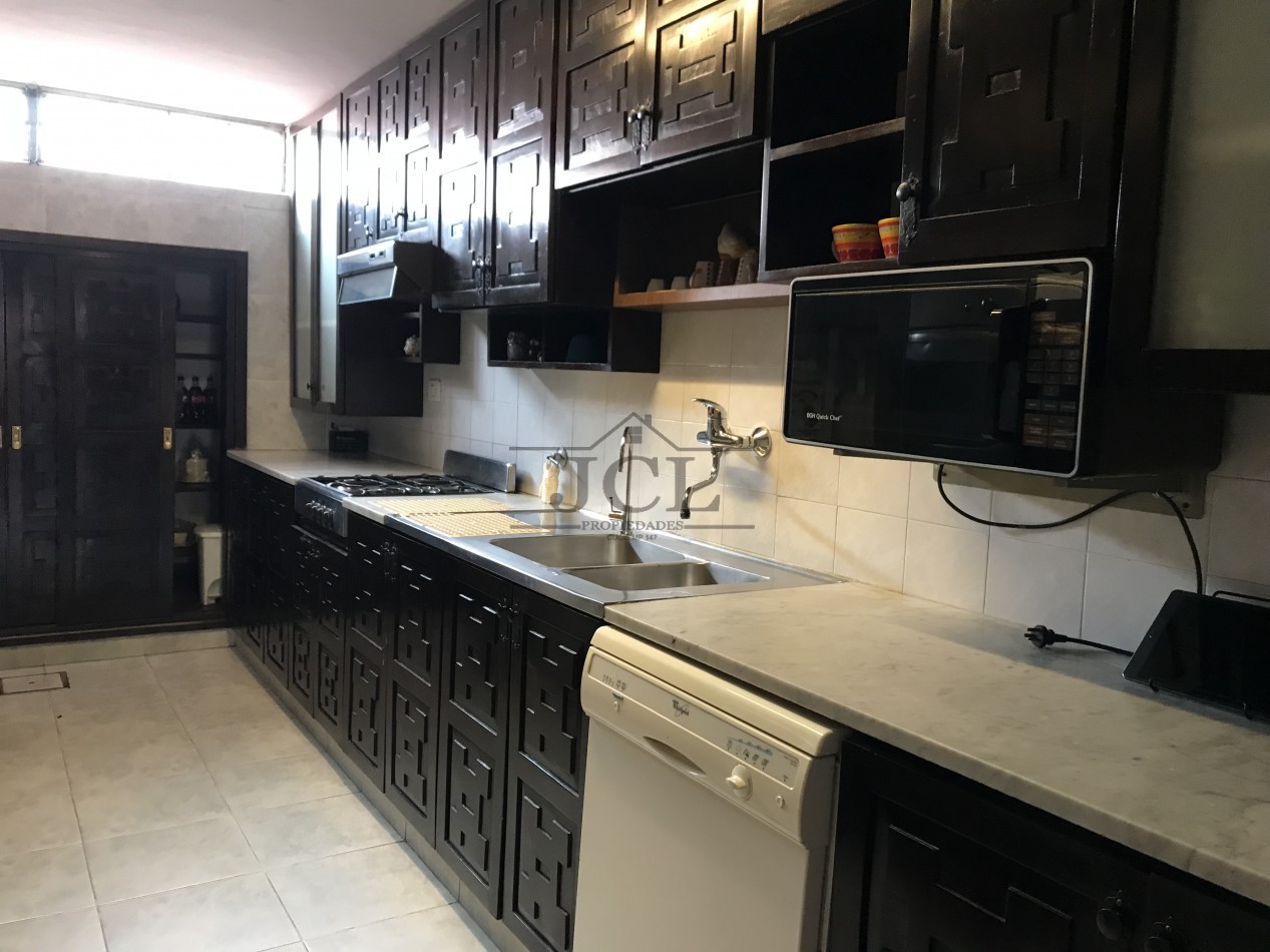 VENTA CASA ZONA SHOPPING