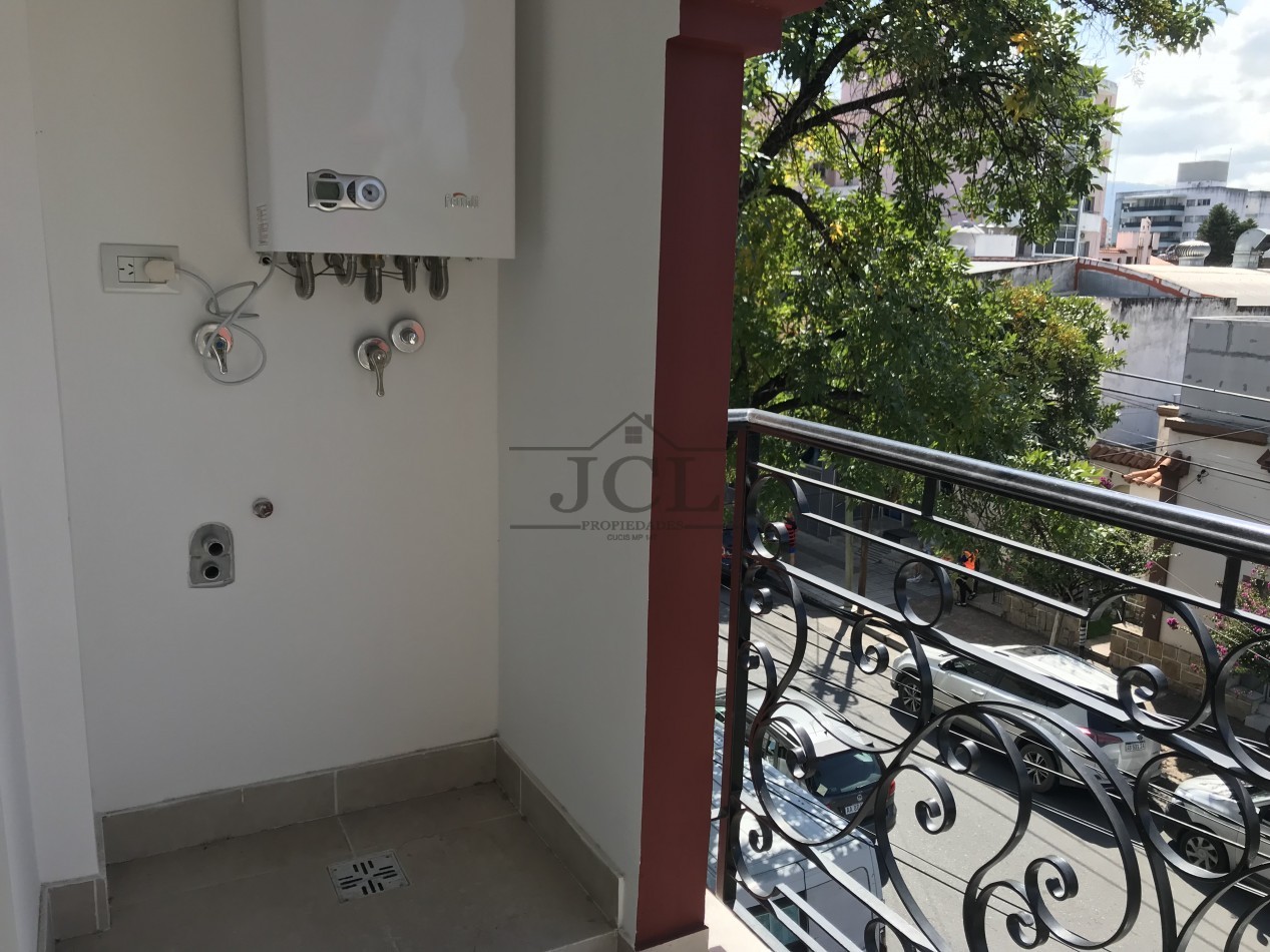 VENTA DEPARTAMENTO MACROCENTRO