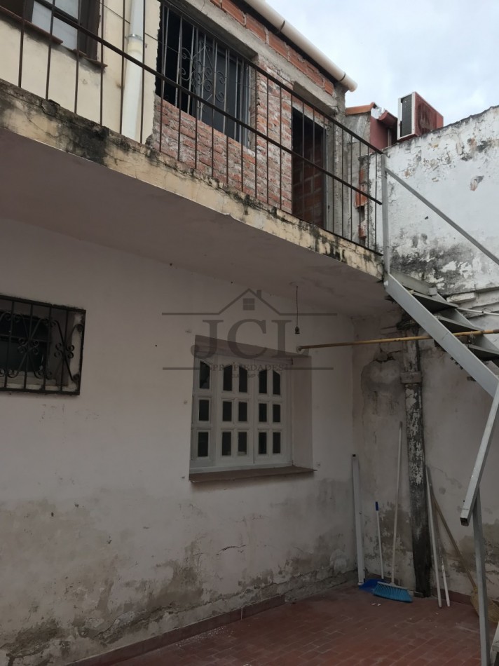 VENTA CASA MACROCENTRO