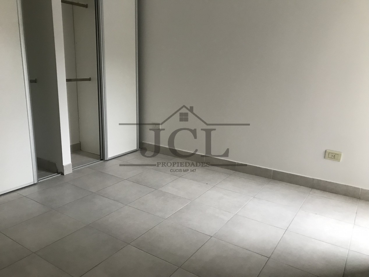 VENTA DEPARTAMENTO ALSINA AL 300