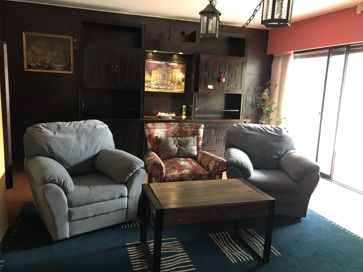 VENTA CASA ZONA SHOPPING