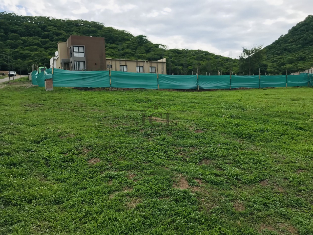 VENTA TERRENO B° PRIVADO EL PORTICO 