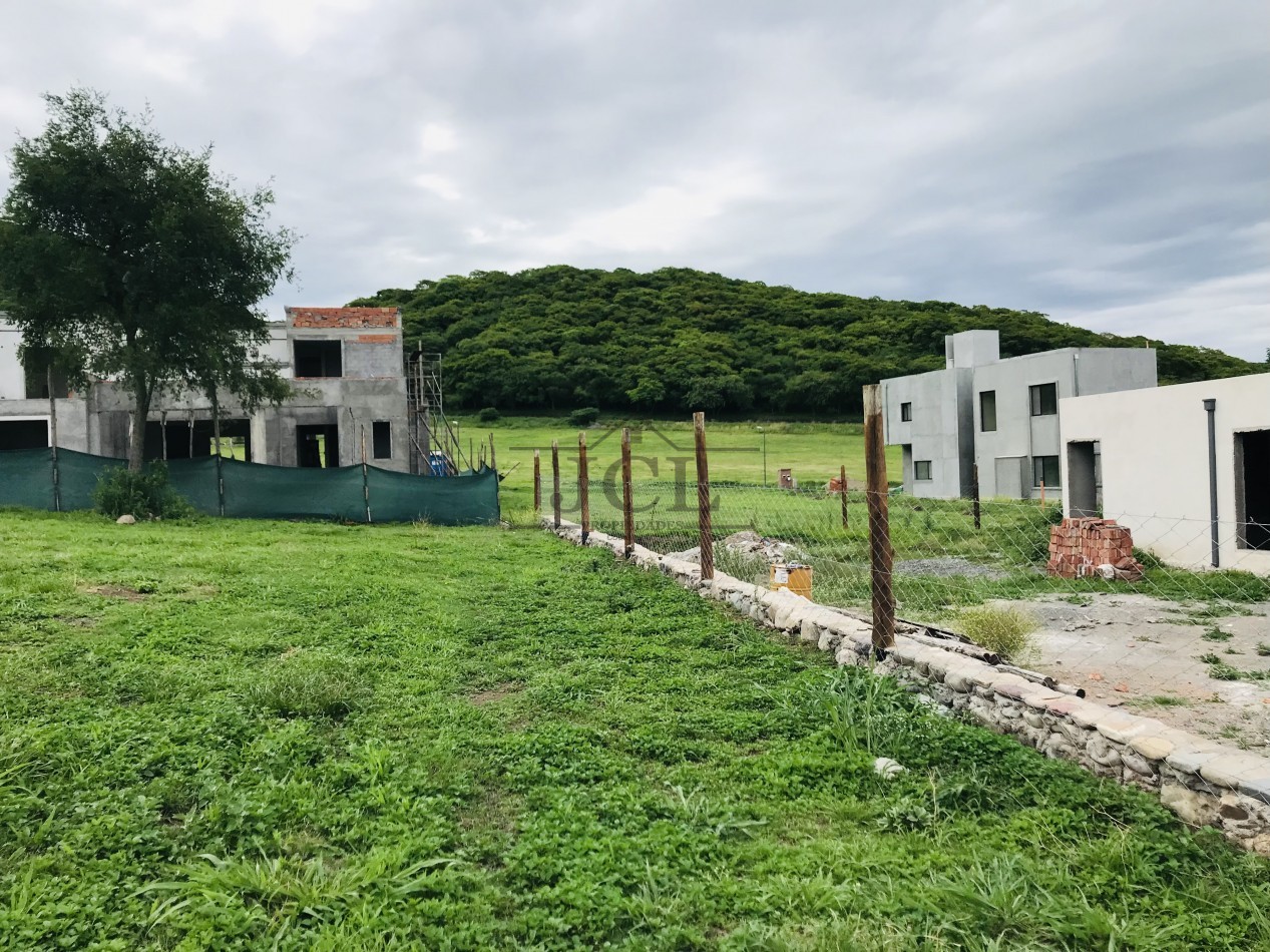 VENTA TERRENO B° PRIVADO EL PORTICO 
