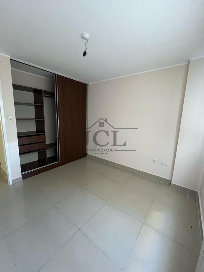 VENTA DEPARTAMENTO MACROCENTRO