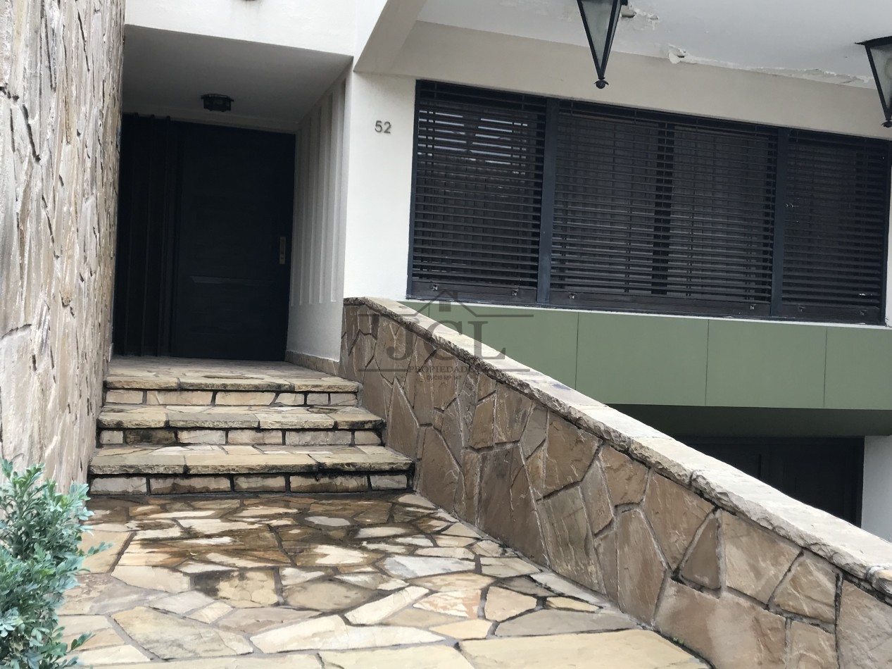 VENTA CASA ZONA SHOPPING