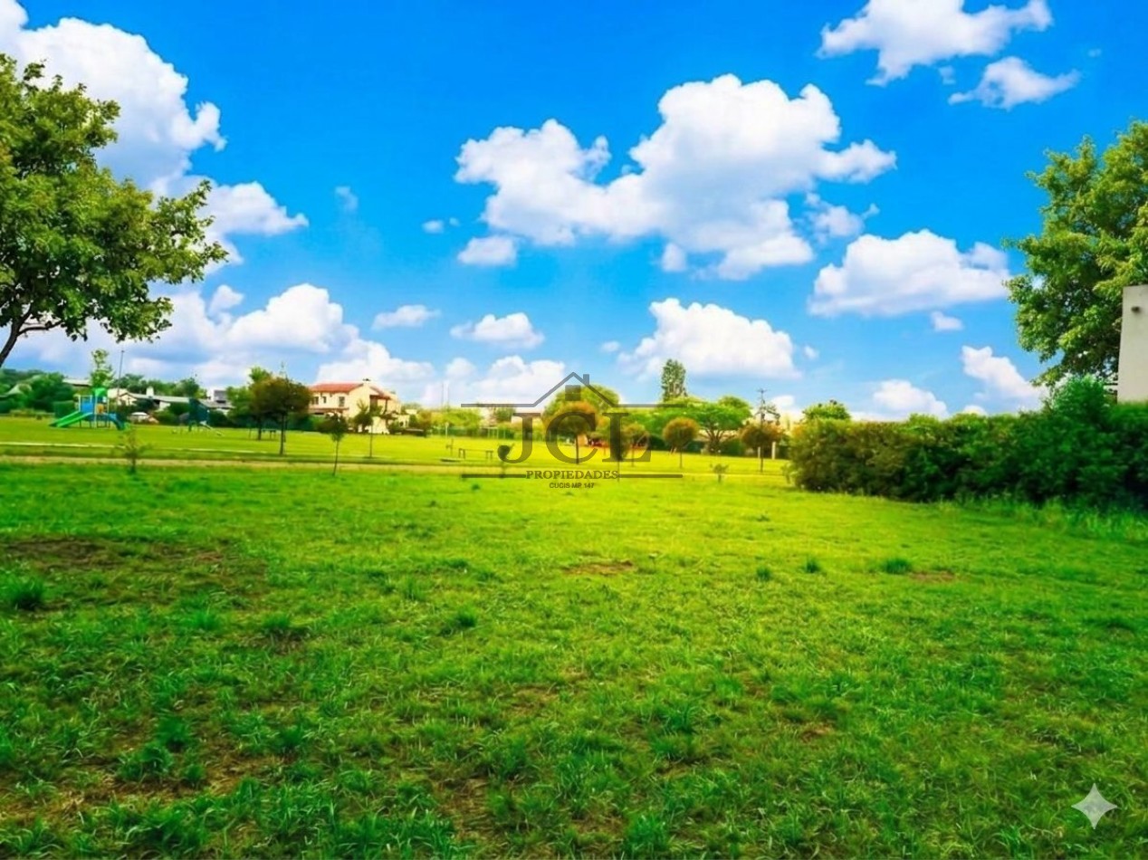 VENTA TERRENO B° PRIVADO LOS OLMOS