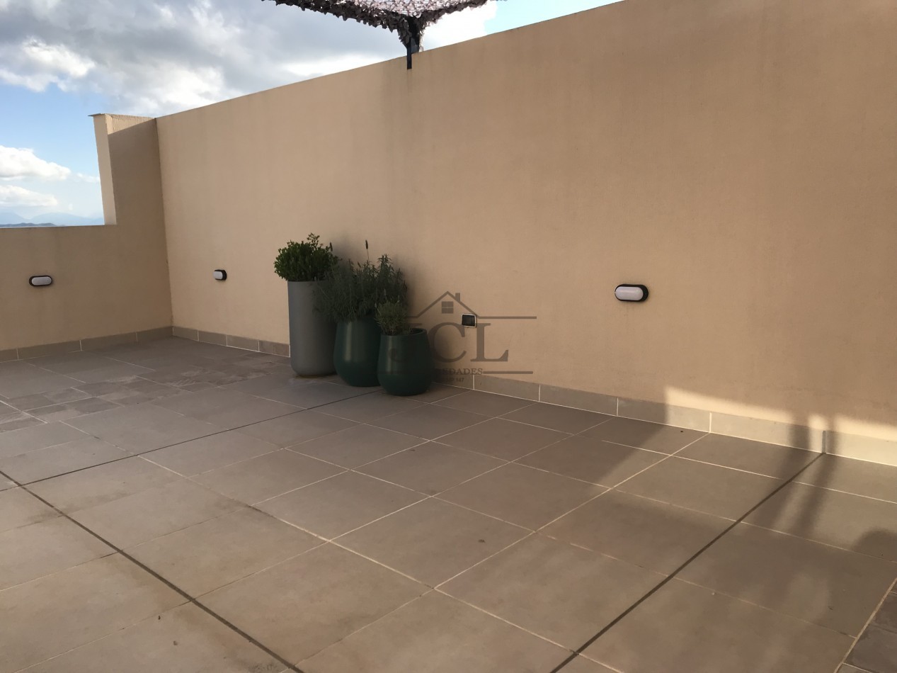 VENTA DEPARTAMENTO MACROCENTRO
