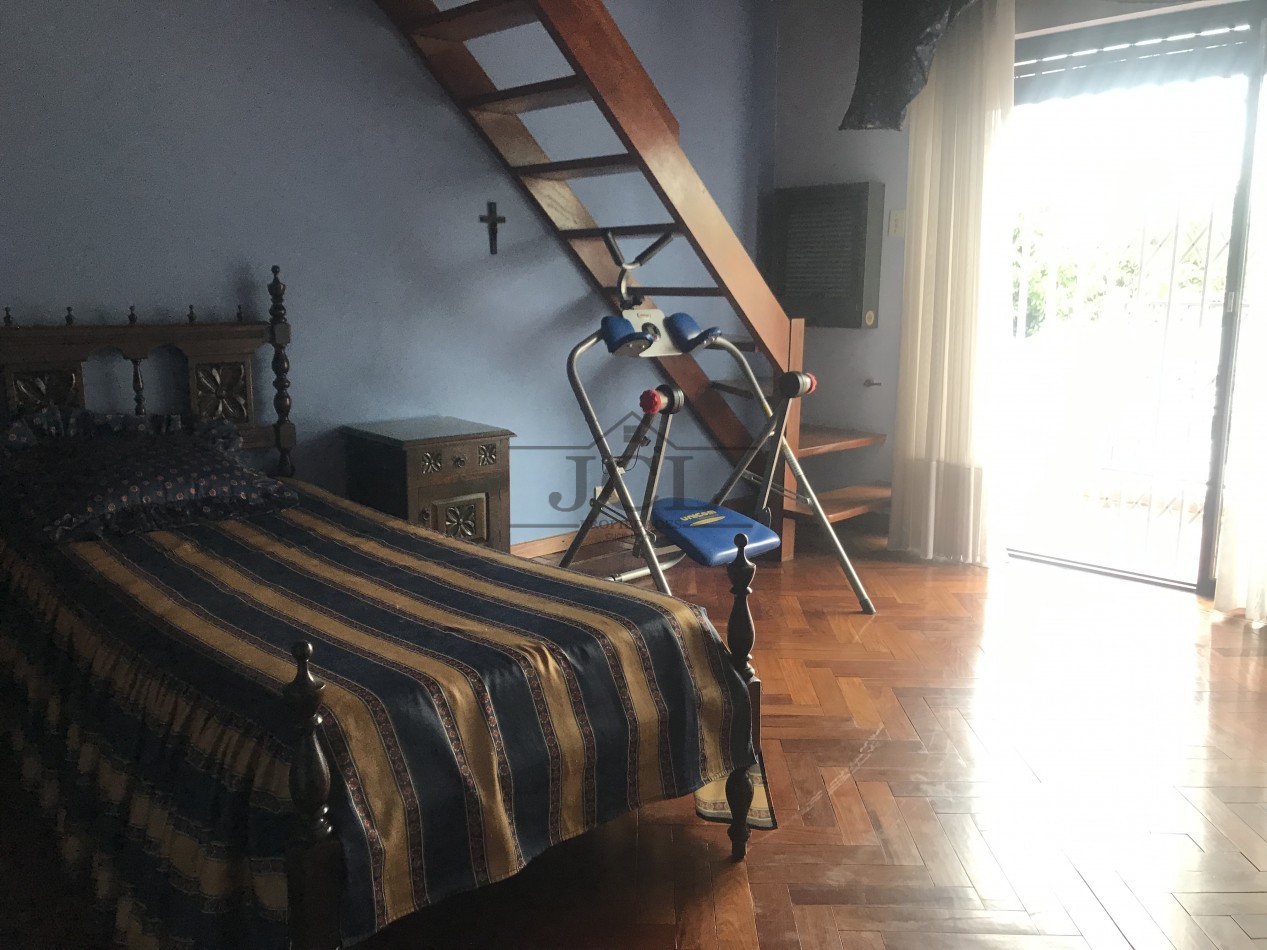 VENTA CASA ZONA SHOPPING