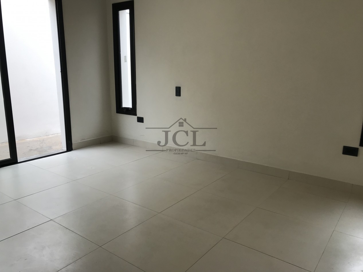 VENTA DUPLEX VIA AURELIA