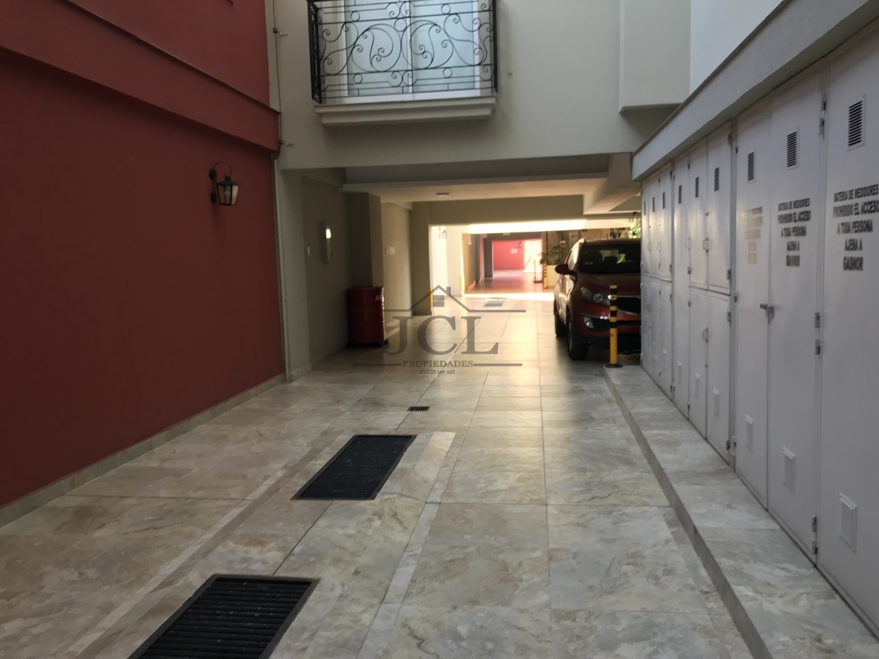 VENTA DEPARTAMENTO MACROCENTRO