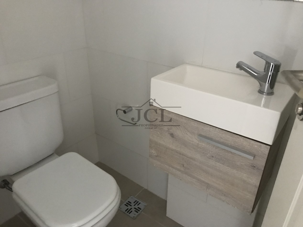 VENTA DEPARTAMENTO MACROCENTRO