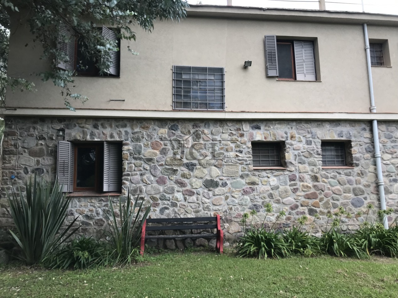 VENTA CASA VAQUEROS