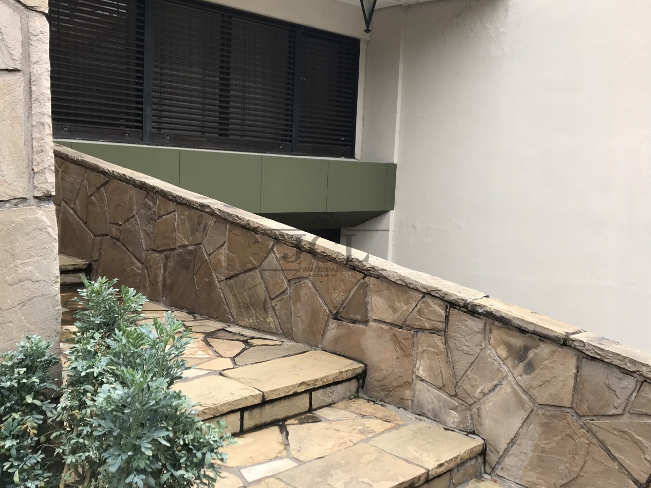 VENTA CASA ZONA SHOPPING