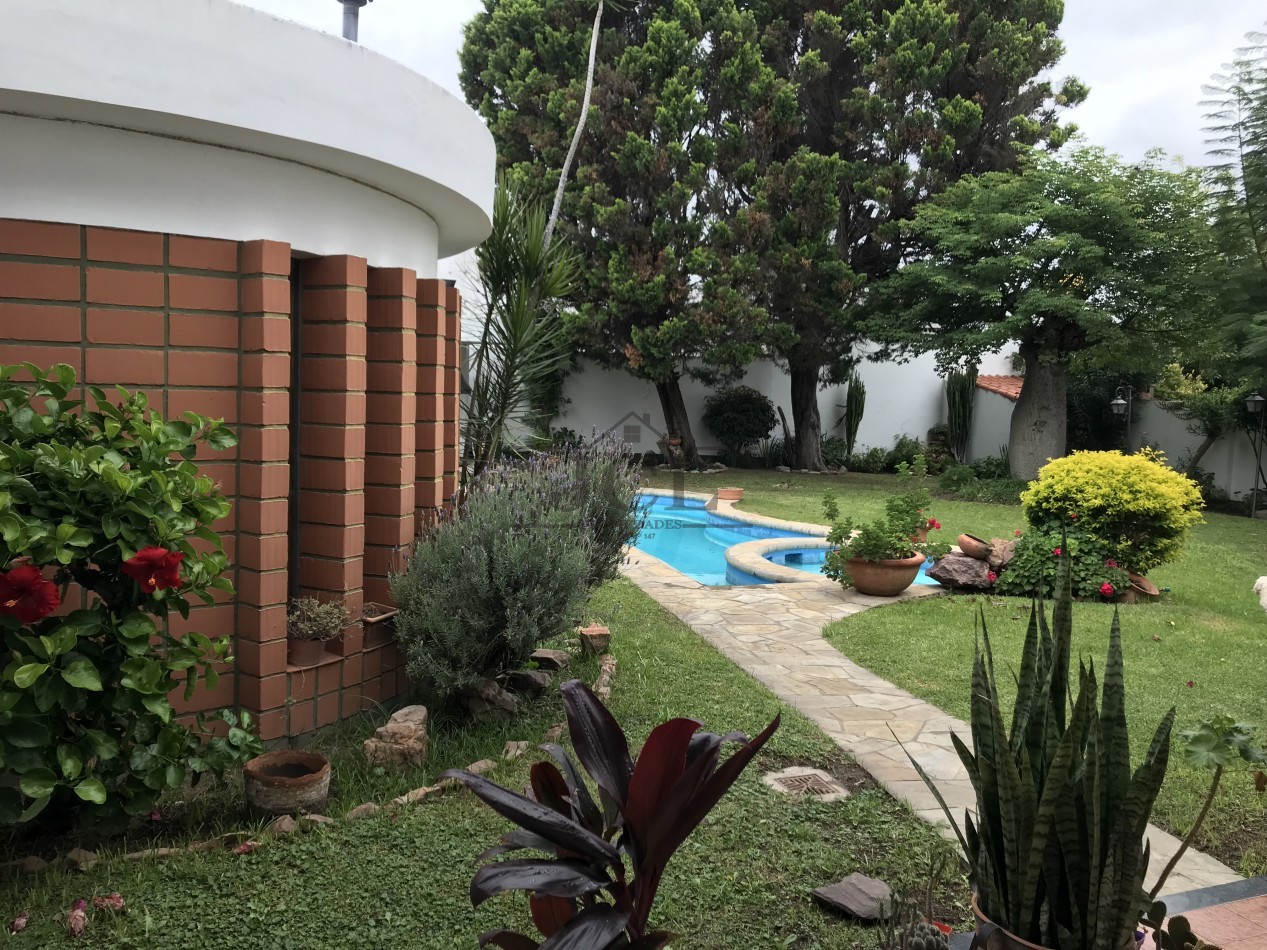 VENTA CASA ZONA SHOPPING