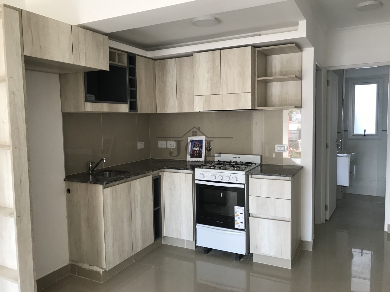 VENTA DEPARTAMENTO MACROCENTRO