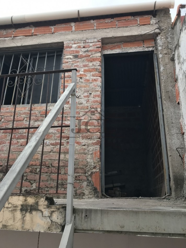 VENTA CASA MACROCENTRO