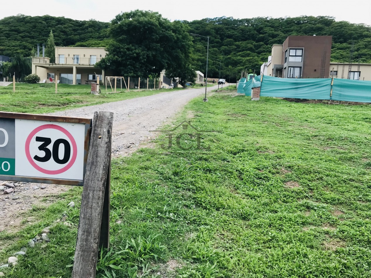 VENTA TERRENO B° PRIVADO EL PORTICO 