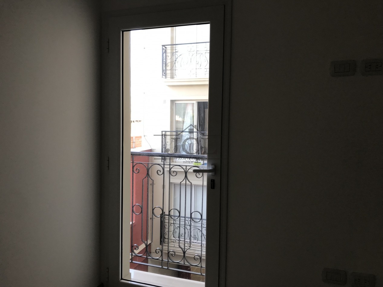 VENTA DEPARTAMENTO MACROCENTRO