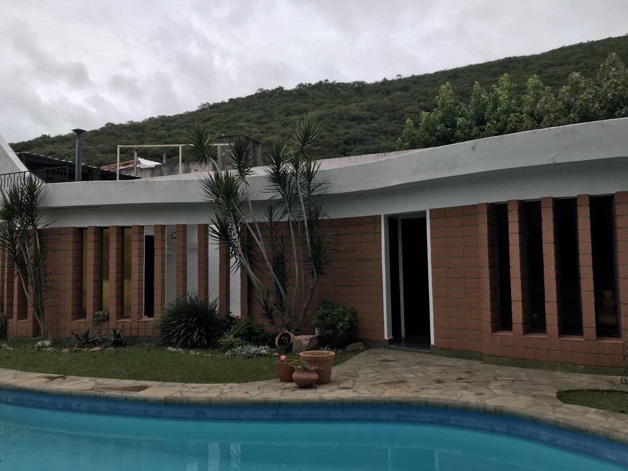 VENTA CASA ZONA SHOPPING