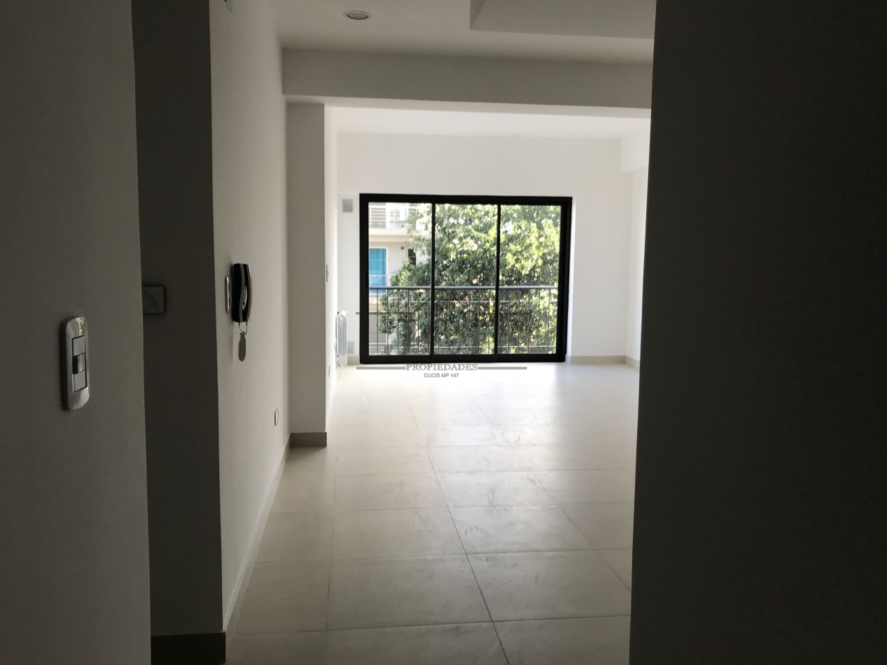 VENTA DEPARTAMENTO MACROCENTRO