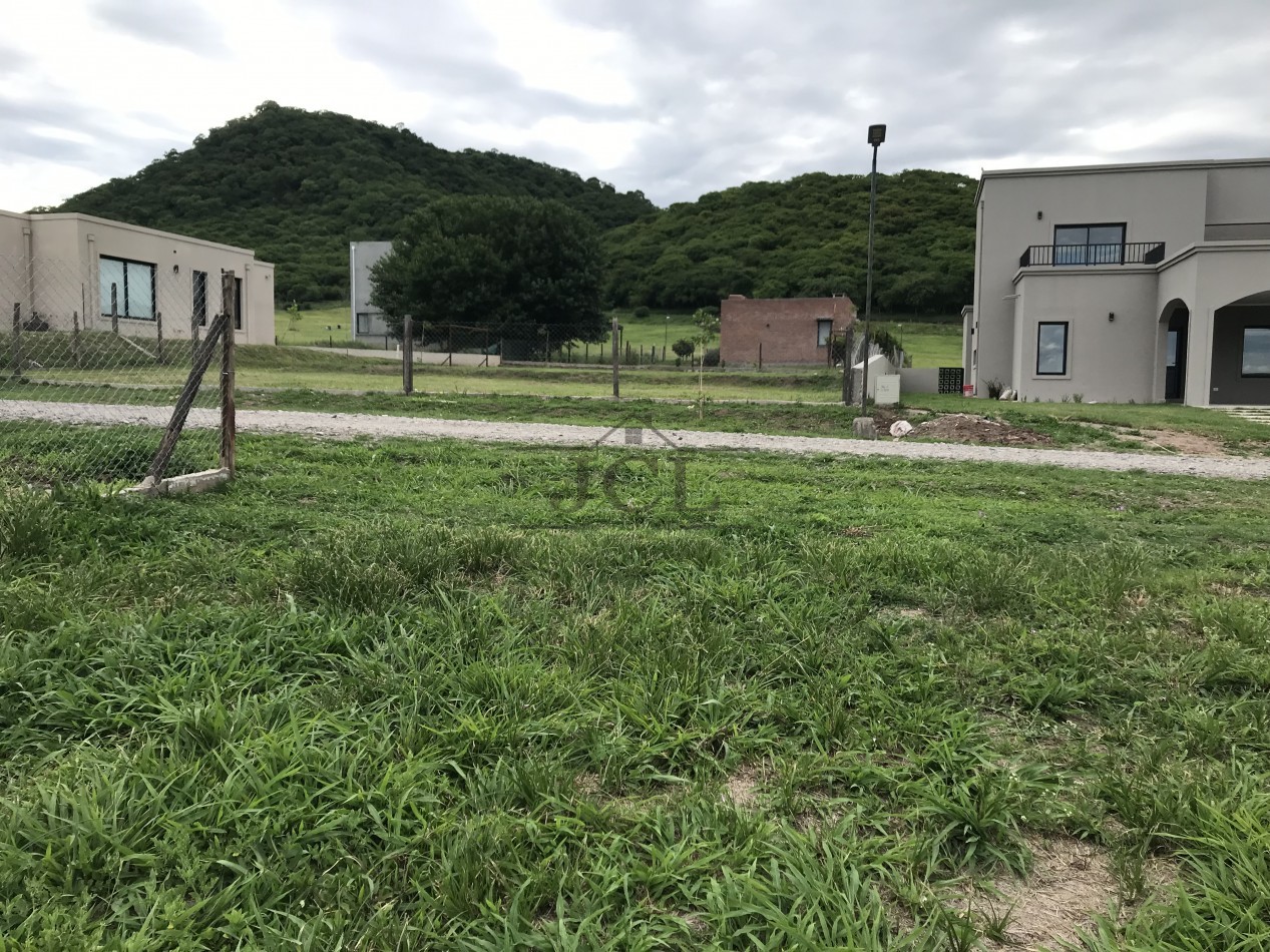 VENTA TERRENO B° PRIVADO EL PORTICO 