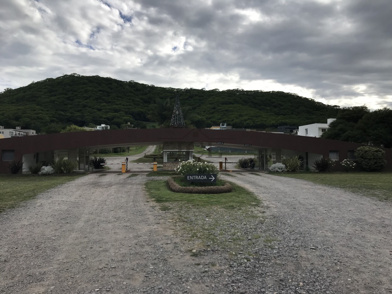 VENTA TERRENO B° PRIVADO  EL PORTICO