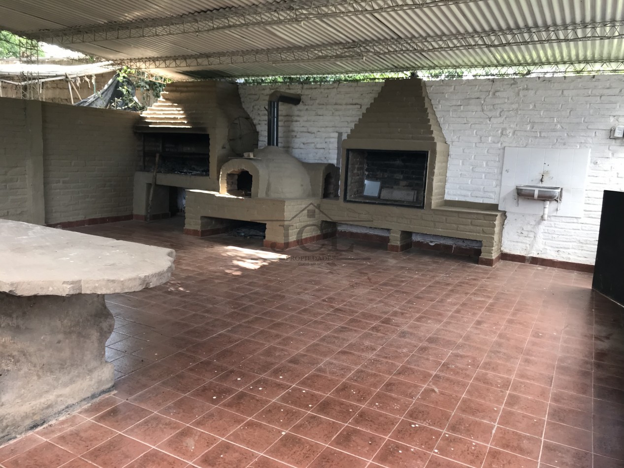 VENTA CASA DE CAMPO