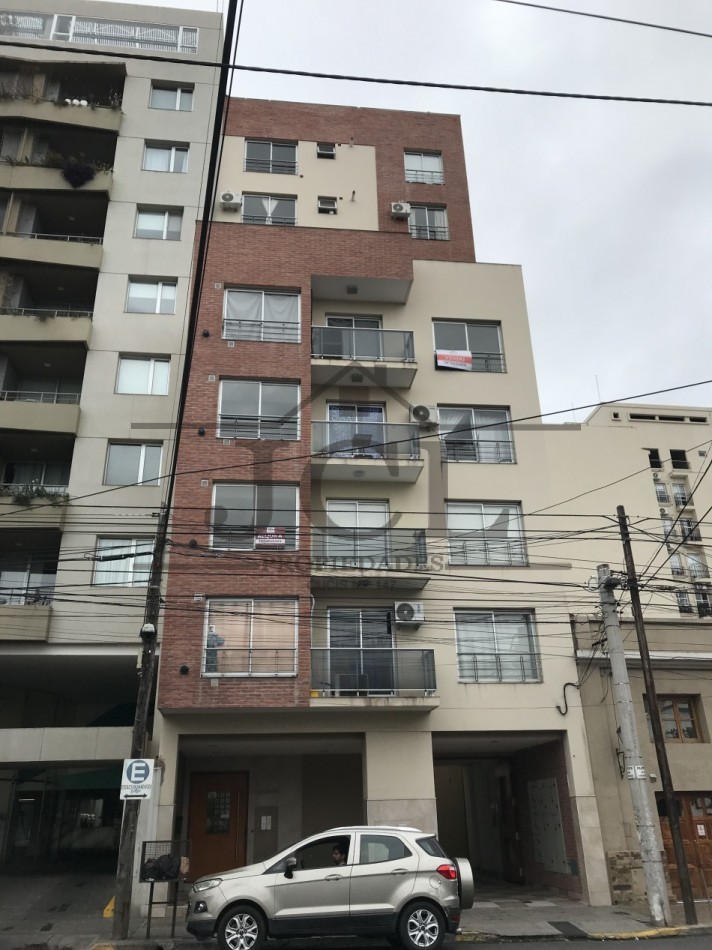 VENTA DEPARTAMENTO ALSINA AL 300