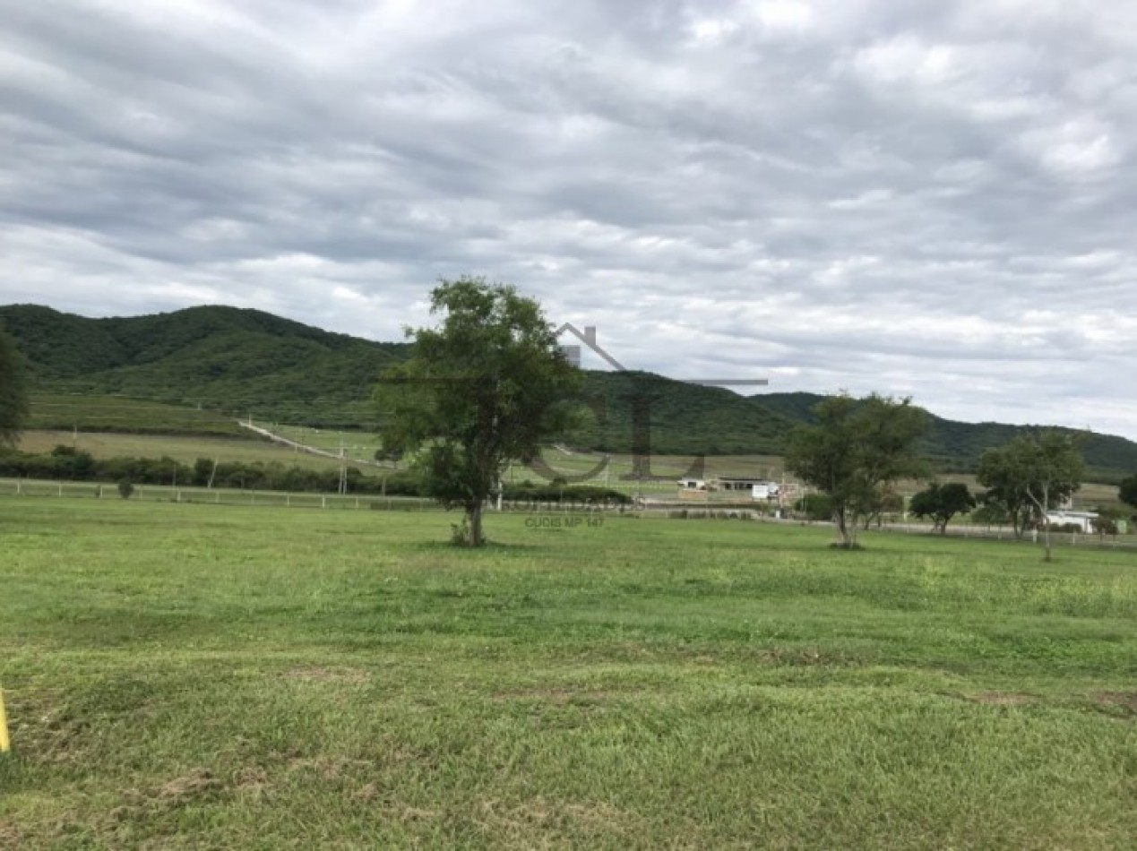 VENTA TERRENO B° PRIVADO  EL PORTICO