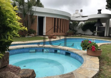 VENTA CASA ZONA SHOPPING